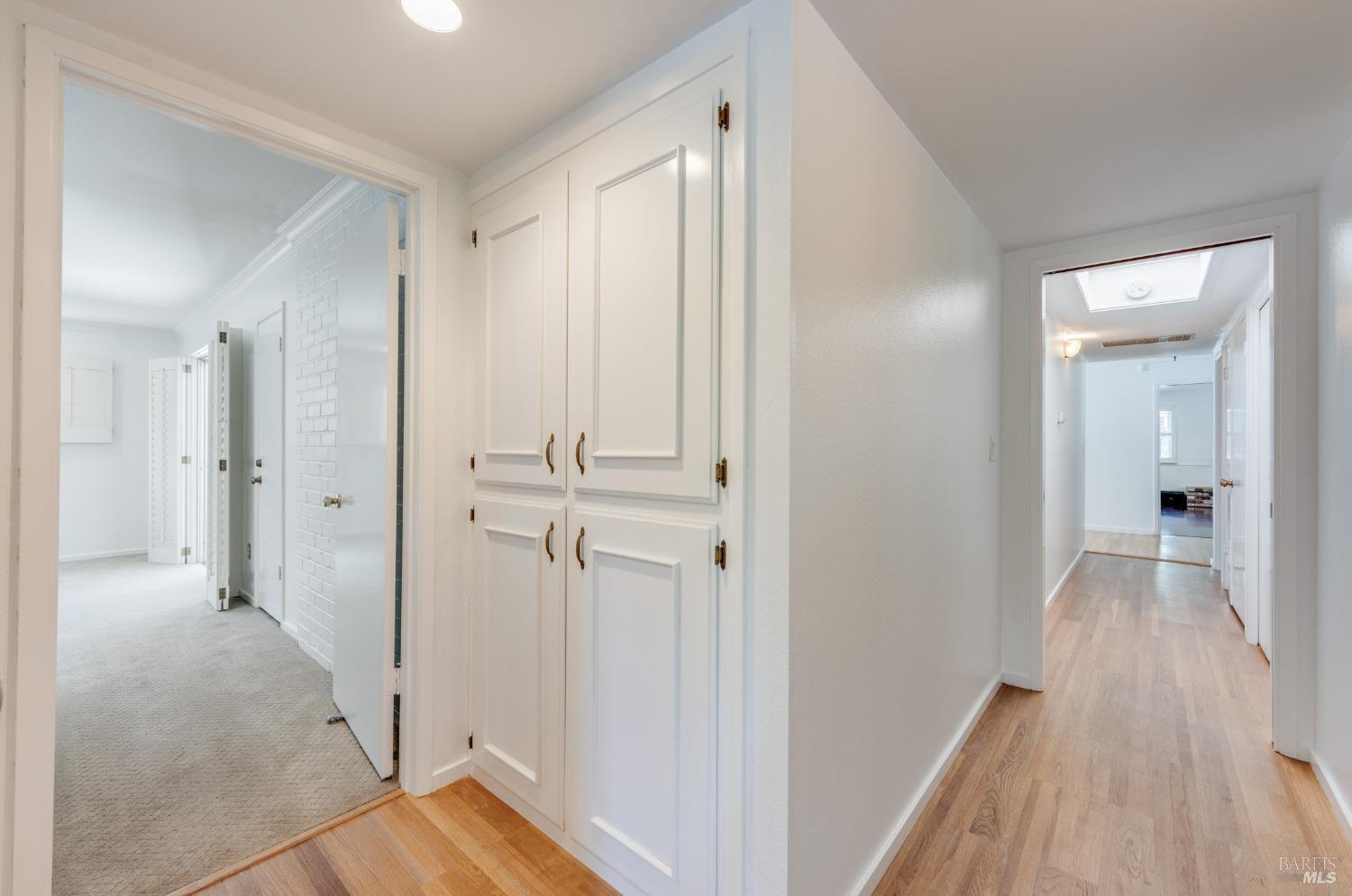 Detail Gallery Image 24 of 42 For 8 Capilano Dr, Novato,  CA 94949 - 3 Beds | 2 Baths