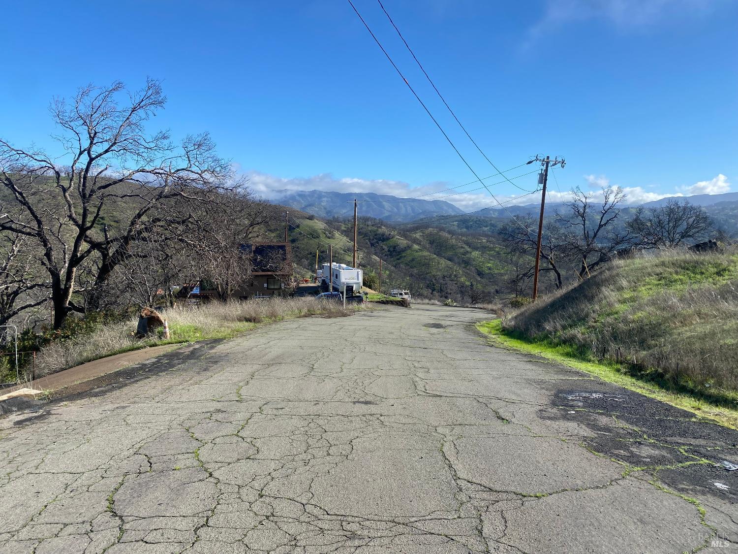 Sugar Loaf Drive, Napa, California image 6