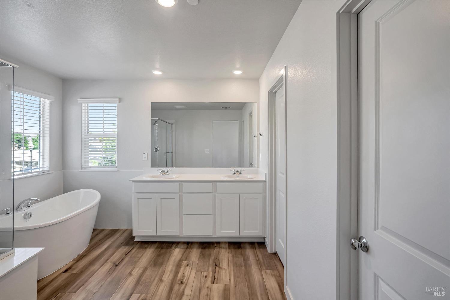 Detail Gallery Image 21 of 27 For 109 Jelly Fish St, Suisun City,  CA 94585 - 3 Beds | 2/1 Baths
