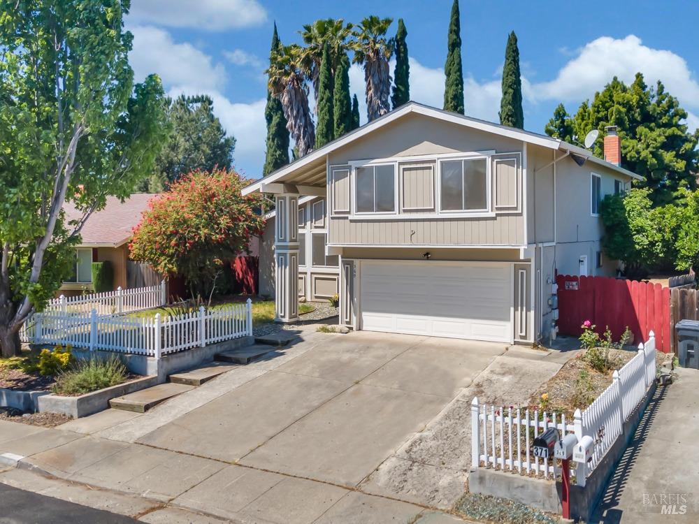 Detail Gallery Image 38 of 45 For 369 Arlington Cir, Fairfield,  CA 94533 - 4 Beds | 2/1 Baths