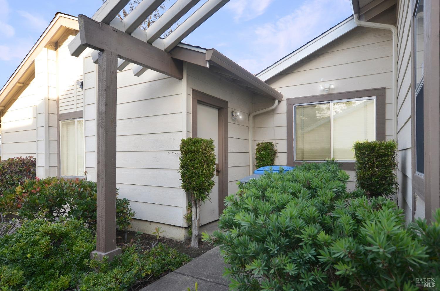Detail Gallery Image 14 of 15 For 263 Stageline Dr, Vallejo,  CA 94591 - 2 Beds | 1 Baths