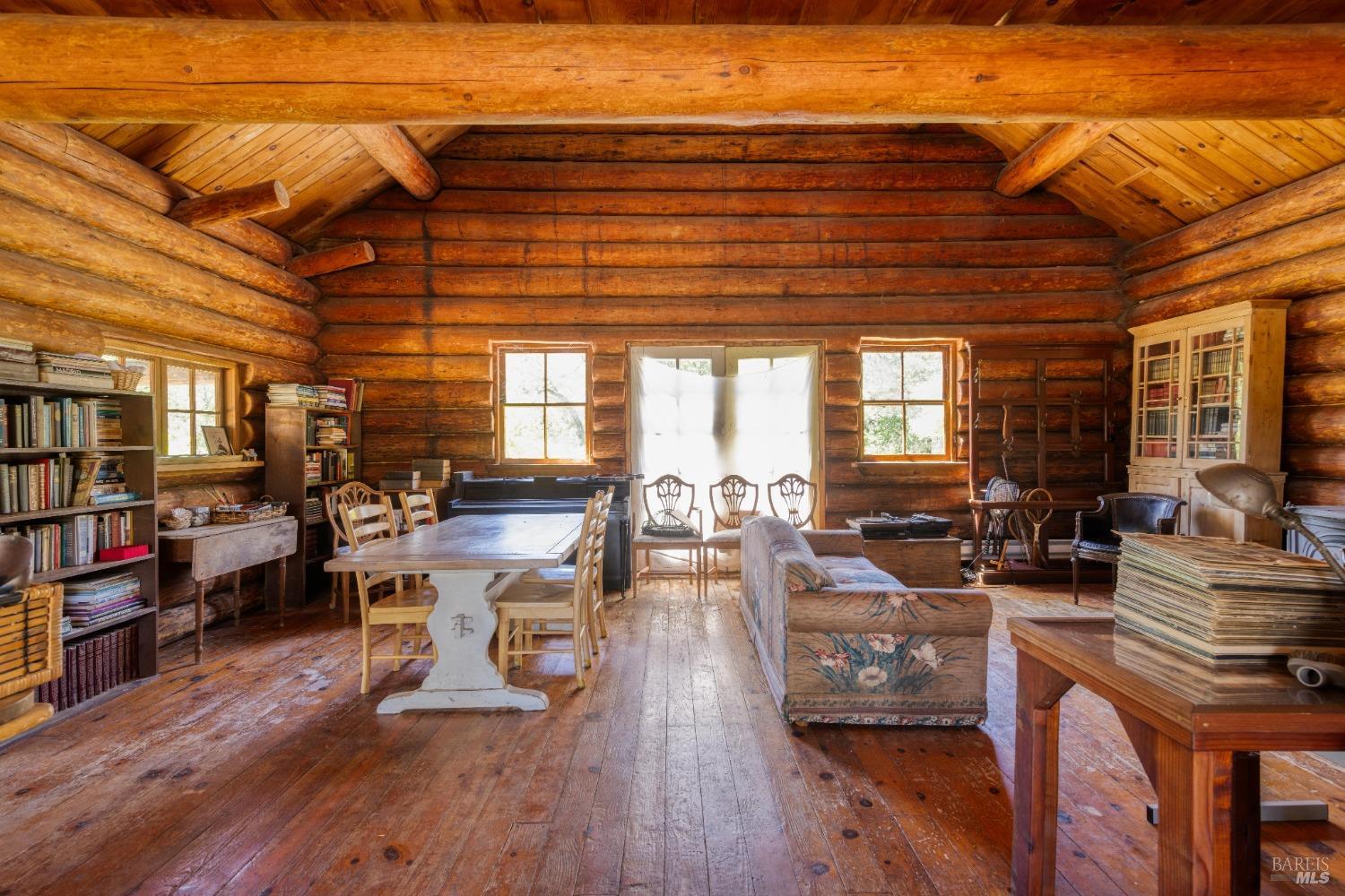 Detail Gallery Image 7 of 18 For 1405 Big Barn Rd, Cazadero,  CA 95421 - 1 Beds | 1 Baths