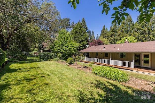 Detail Gallery Image 35 of 71 For 2031 Boonville Rd, Ukiah,  CA 95482 - 3 Beds | 2 Baths