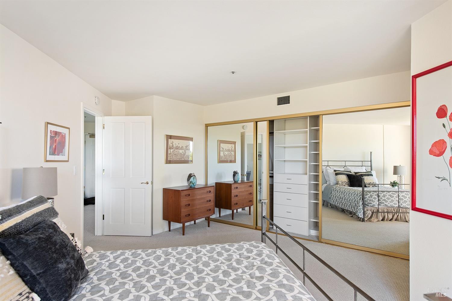 Detail Gallery Image 16 of 35 For 100 Thorndale Dr #319,  San Rafael,  CA 94903 - 2 Beds | 2 Baths