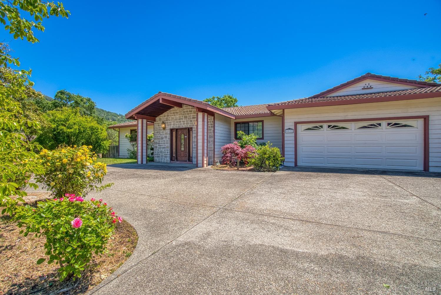 Detail Gallery Image 41 of 60 For 8521 Paradise Valley Blvd, Lucerne,  CA 95458 - 3 Beds | 2 Baths