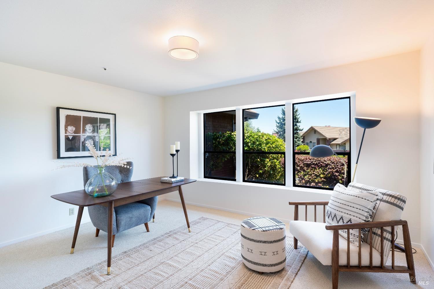 Detail Gallery Image 27 of 43 For 14 Spyglass Ct, Napa,  CA 94558 - 3 Beds | 2/1 Baths