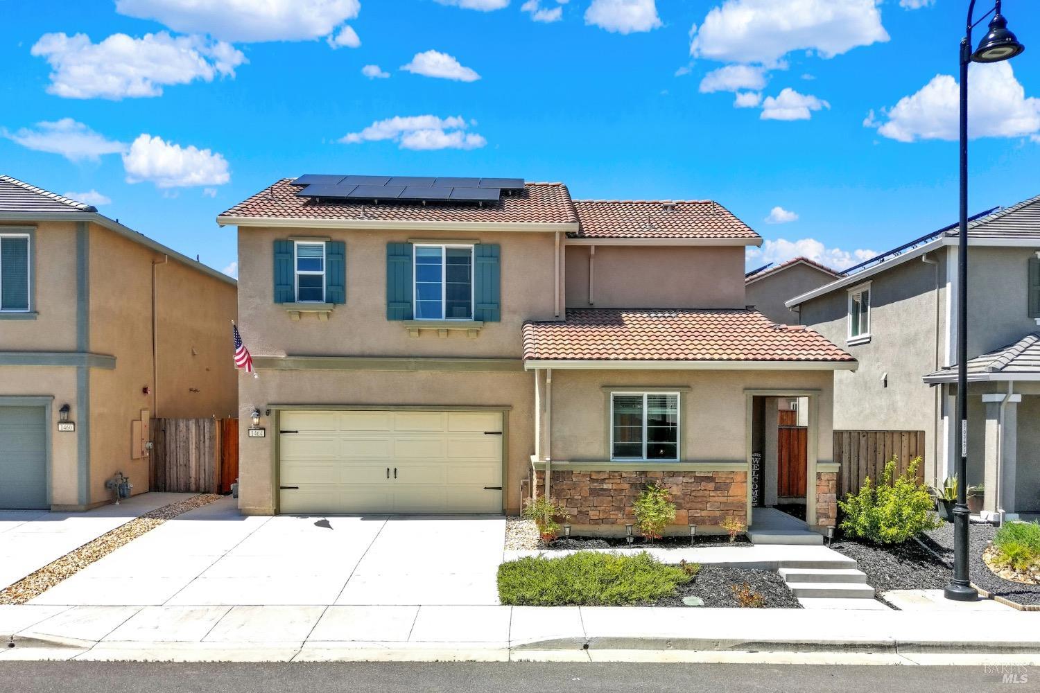 Detail Gallery Image 1 of 53 For 1464 Descanso Ln, Fairfield,  CA 94533 - 3 Beds | 2/1 Baths