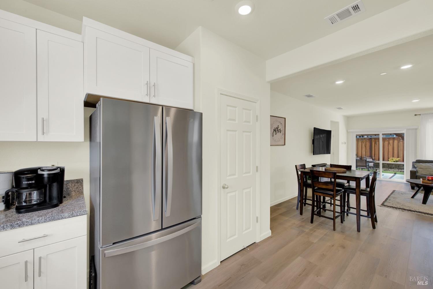 Detail Gallery Image 22 of 53 For 1464 Descanso Ln, Fairfield,  CA 94533 - 3 Beds | 2/1 Baths