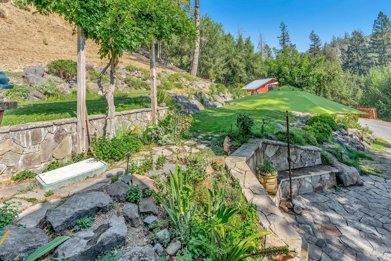 Detail Gallery Image 3 of 72 For 625 Tzabaco Creek Rd, Geyserville,  CA 95441 - 2 Beds | 2 Baths