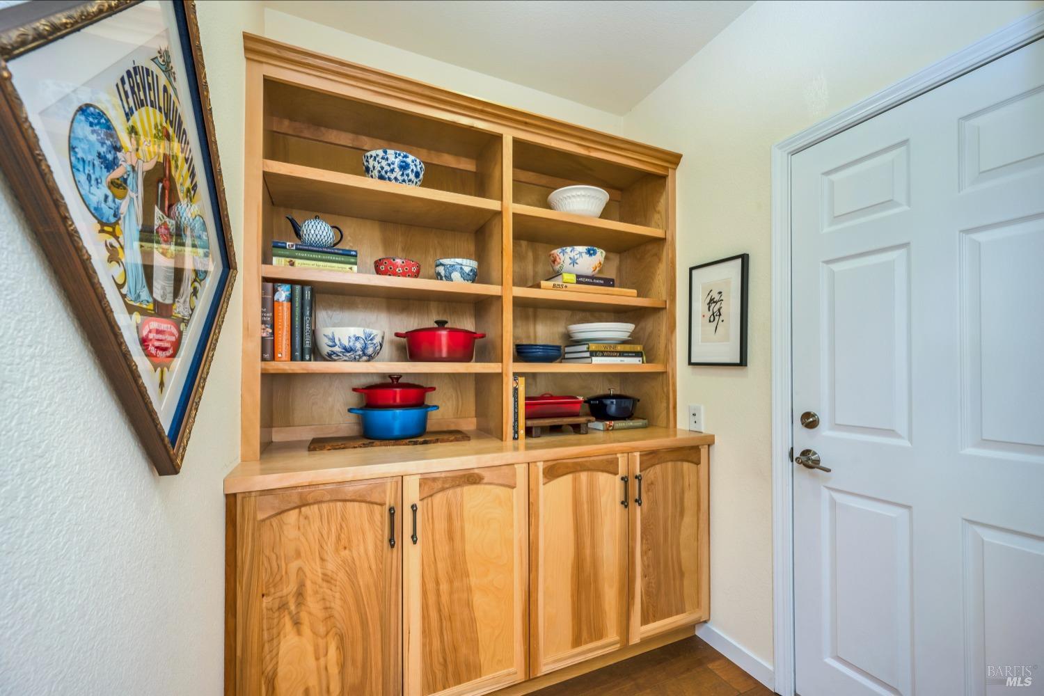 Detail Gallery Image 9 of 26 For 112 Porterfield Creek Dr, Cloverdale,  CA 95425 - 2 Beds | 2 Baths
