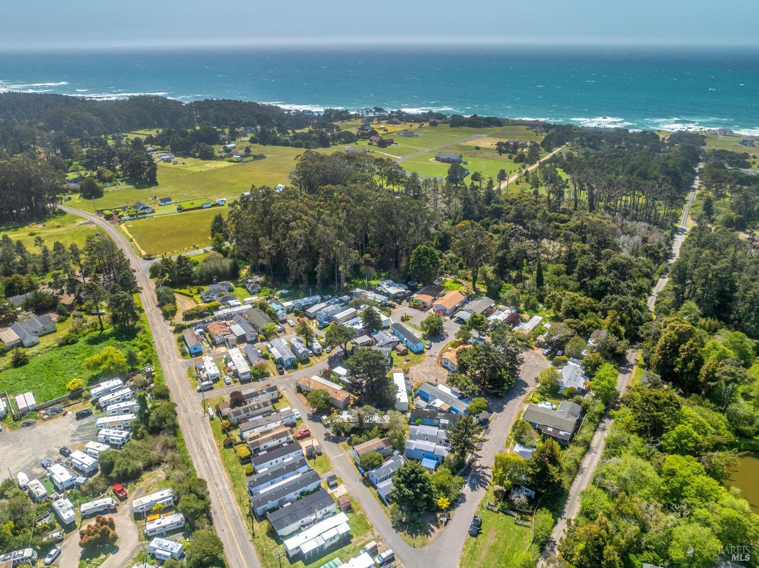 Detail Gallery Image 33 of 39 For 17900 Ocean Dr 46, Fort Bragg,  CA 95437 - 2 Beds | 1 Baths