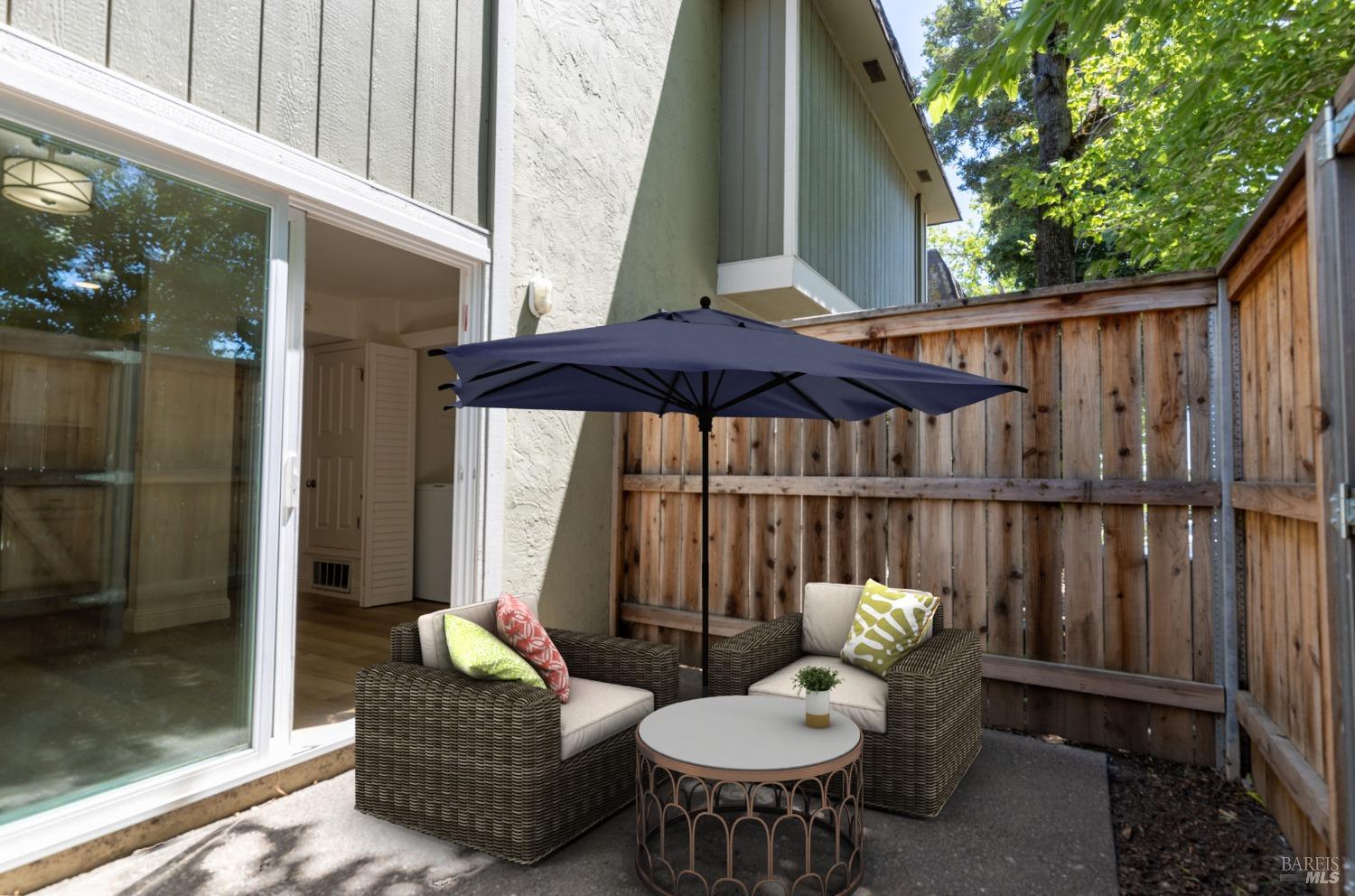 Detail Gallery Image 29 of 32 For 1354 Callen St #B,  Vacaville,  CA 95688 - 2 Beds | 1/1 Baths