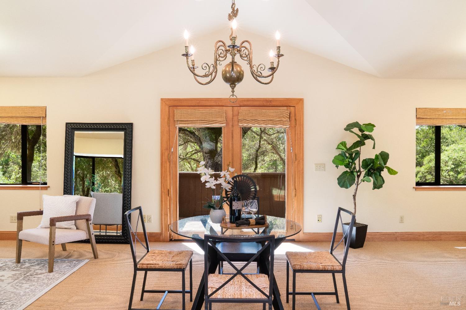 Detail Gallery Image 48 of 55 For 13700 Chalk Hill Rd, Healdsburg,  CA 95448 - 3 Beds | 2 Baths