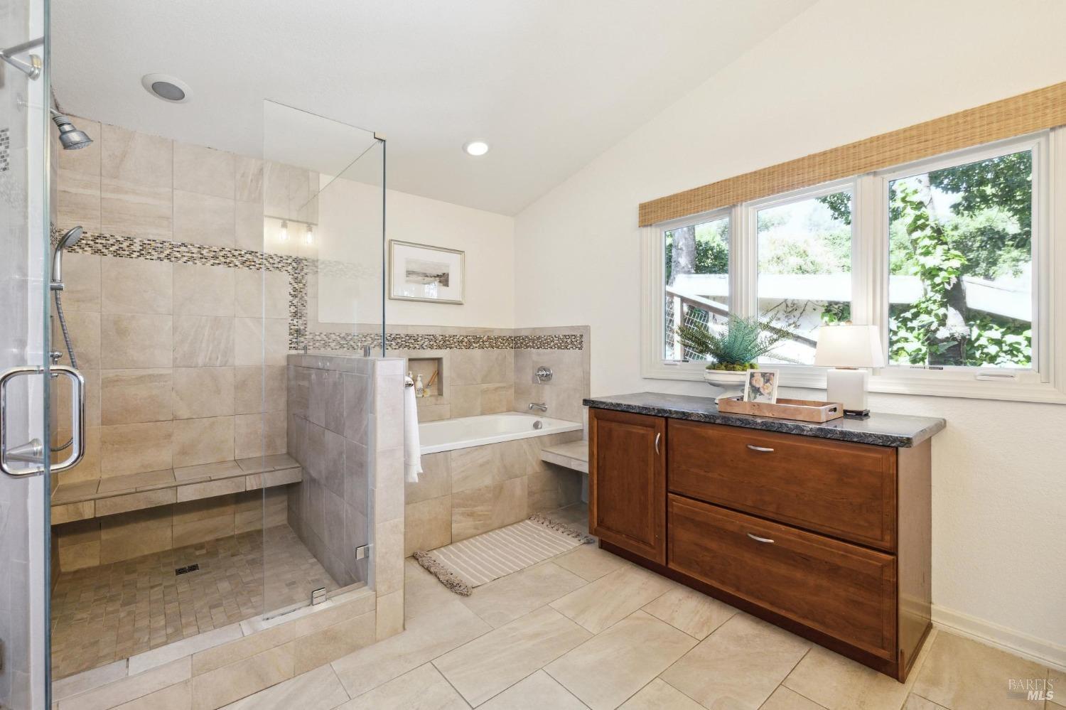 Detail Gallery Image 44 of 88 For 419 Marin Ave, Mill Valley,  CA 94941 - 6 Beds | 4/2 Baths