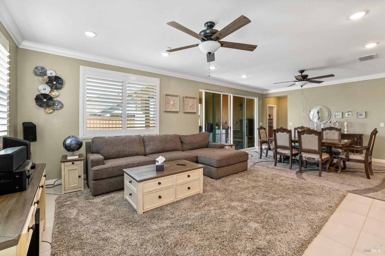 Detail Gallery Image 25 of 43 For 4000 Barrel Ct, Vacaville,  CA 95687 - 3 Beds | 2 Baths