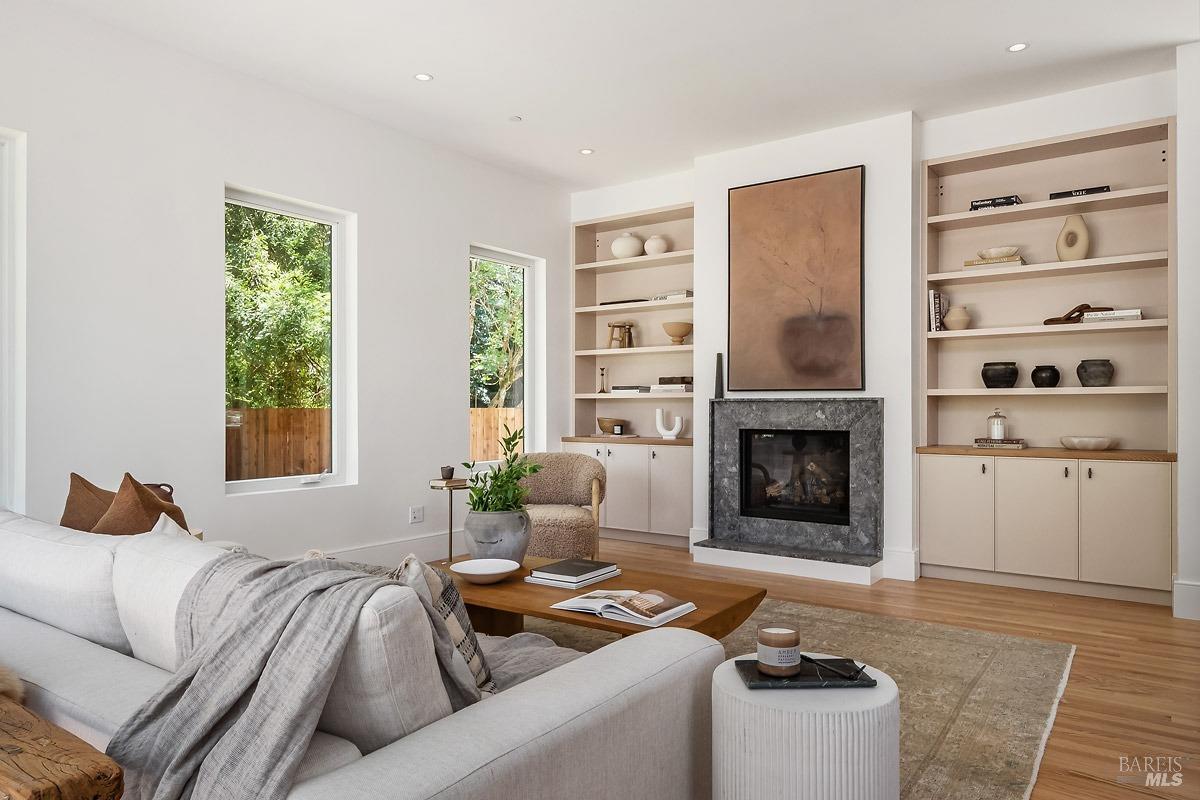Detail Gallery Image 28 of 48 For 649 Northern Ave, Mill Valley,  CA 94941 - 4 Beds | 3/1 Baths