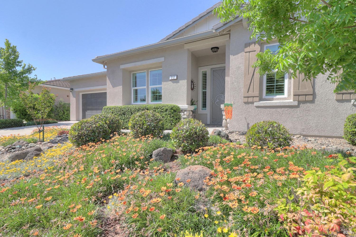 Detail Gallery Image 5 of 85 For 212 Summerset Dr, Rio Vista,  CA 94571 - 2 Beds | 2/1 Baths