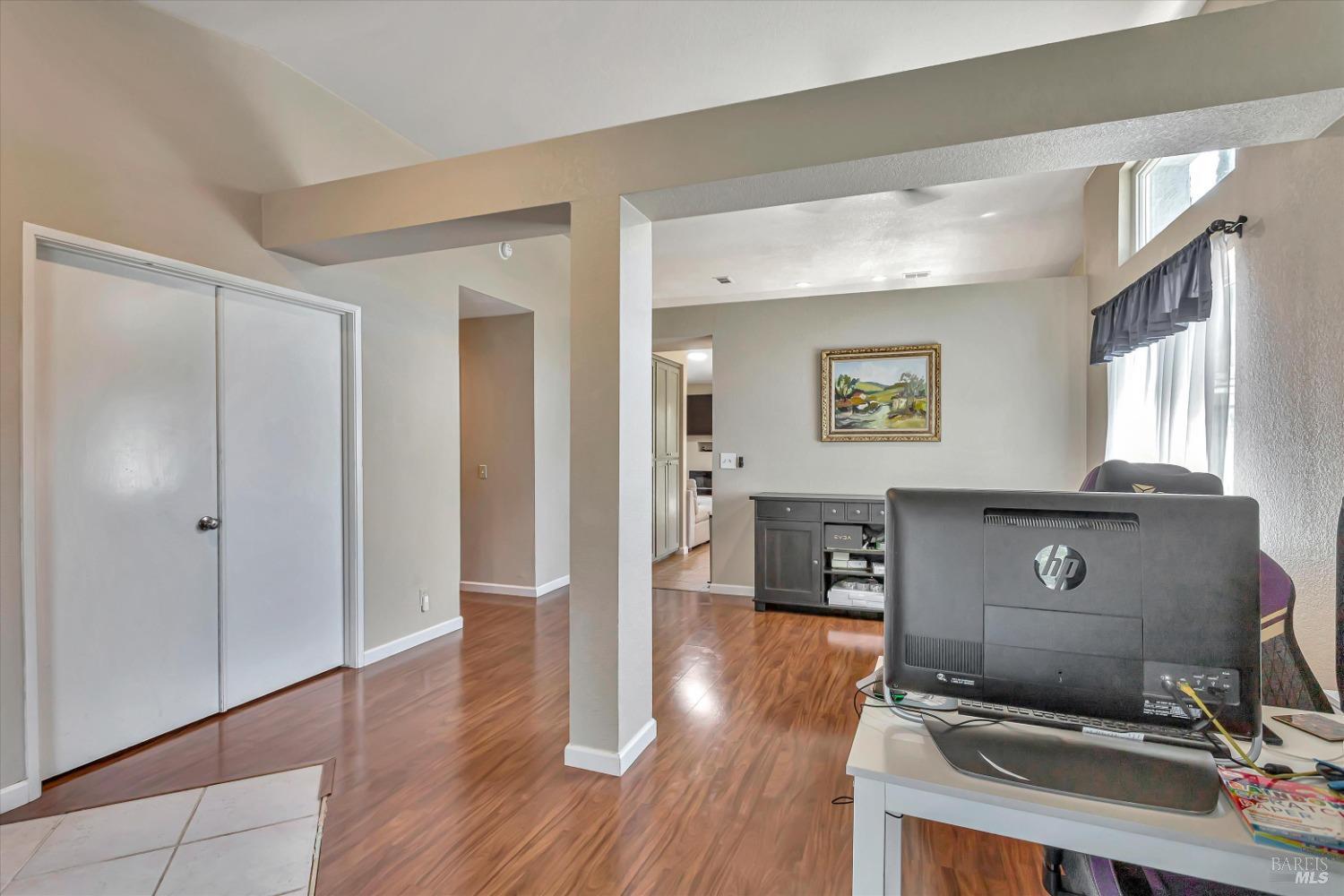 Detail Gallery Image 19 of 29 For 113 Amberwood Ct, Vacaville,  CA 95688 - 4 Beds | 2 Baths