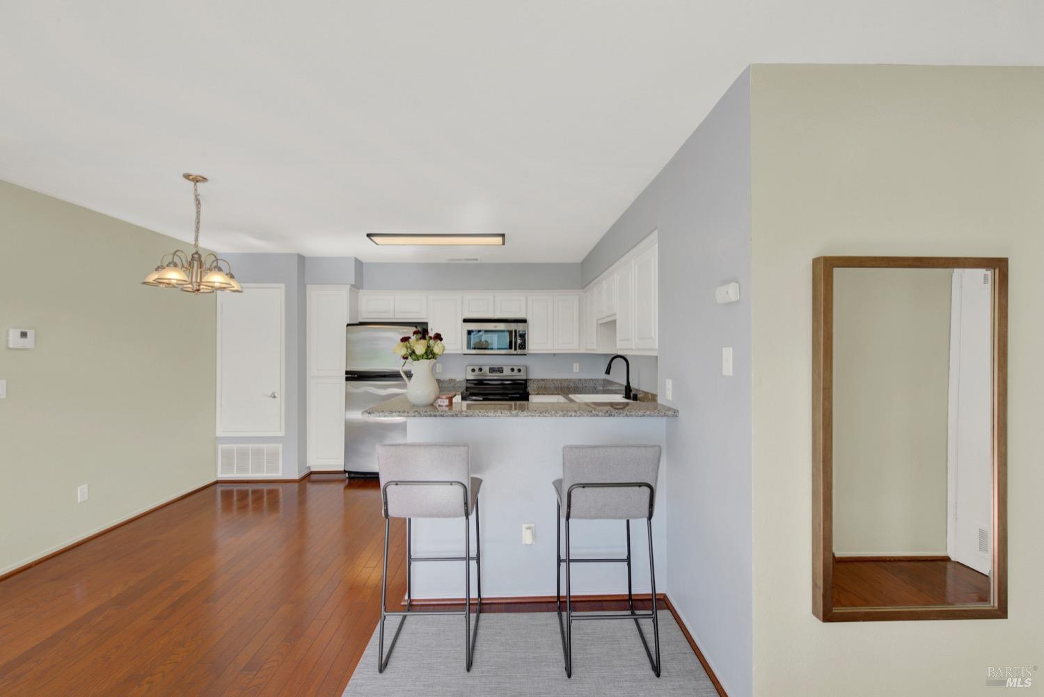 Detail Gallery Image 18 of 60 For 2915 N Texas St #216,  Fairfield,  CA 94533 - 2 Beds | 1 Baths