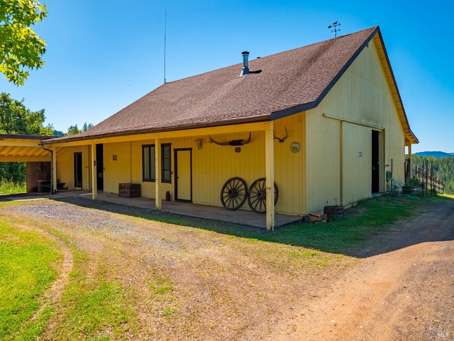 Detail Gallery Image 56 of 96 For 9655 Peachland Rd, Boonville,  CA 95415 - 4 Beds | 4 Baths