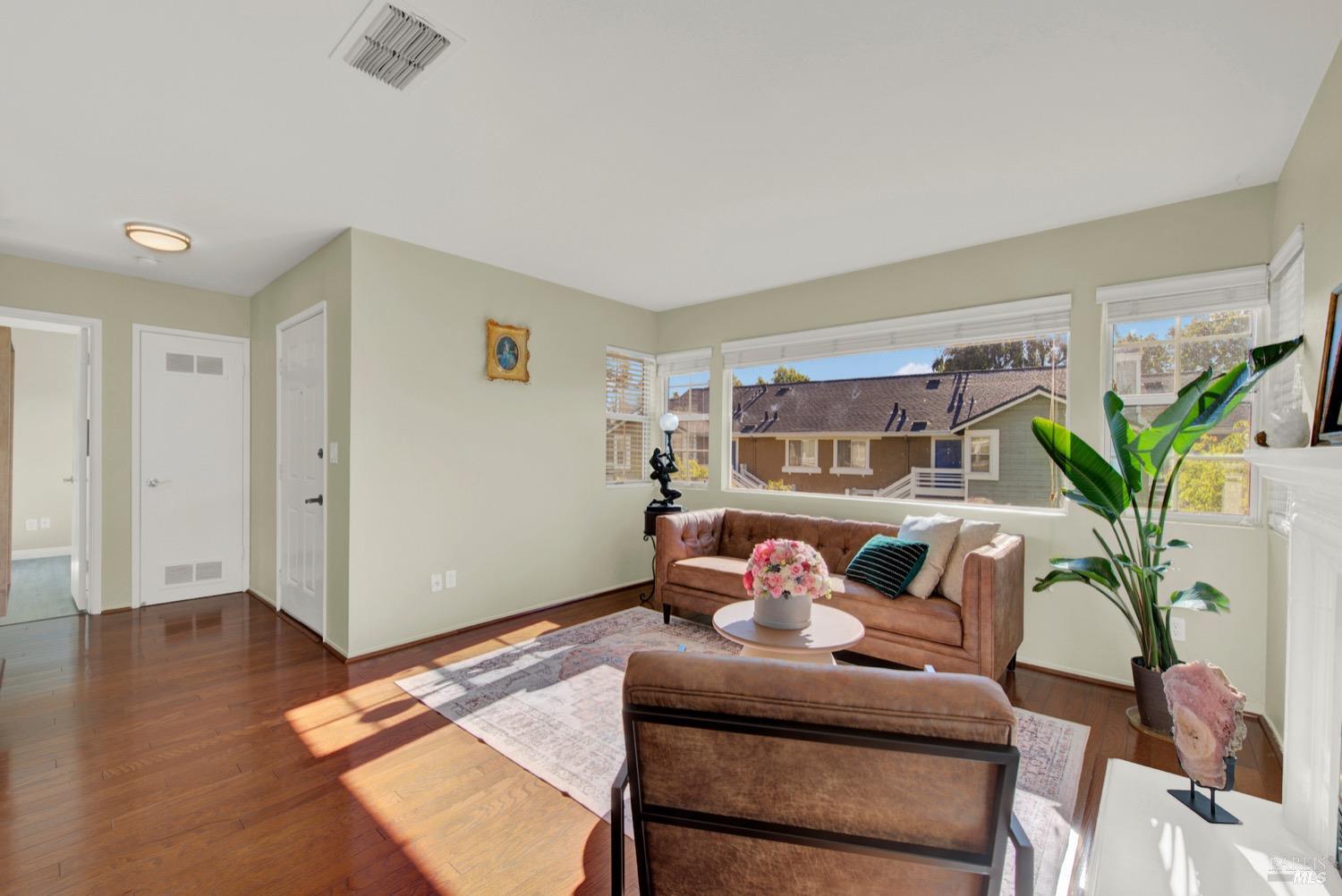 Detail Gallery Image 14 of 60 For 2915 N Texas St #216,  Fairfield,  CA 94533 - 2 Beds | 1 Baths