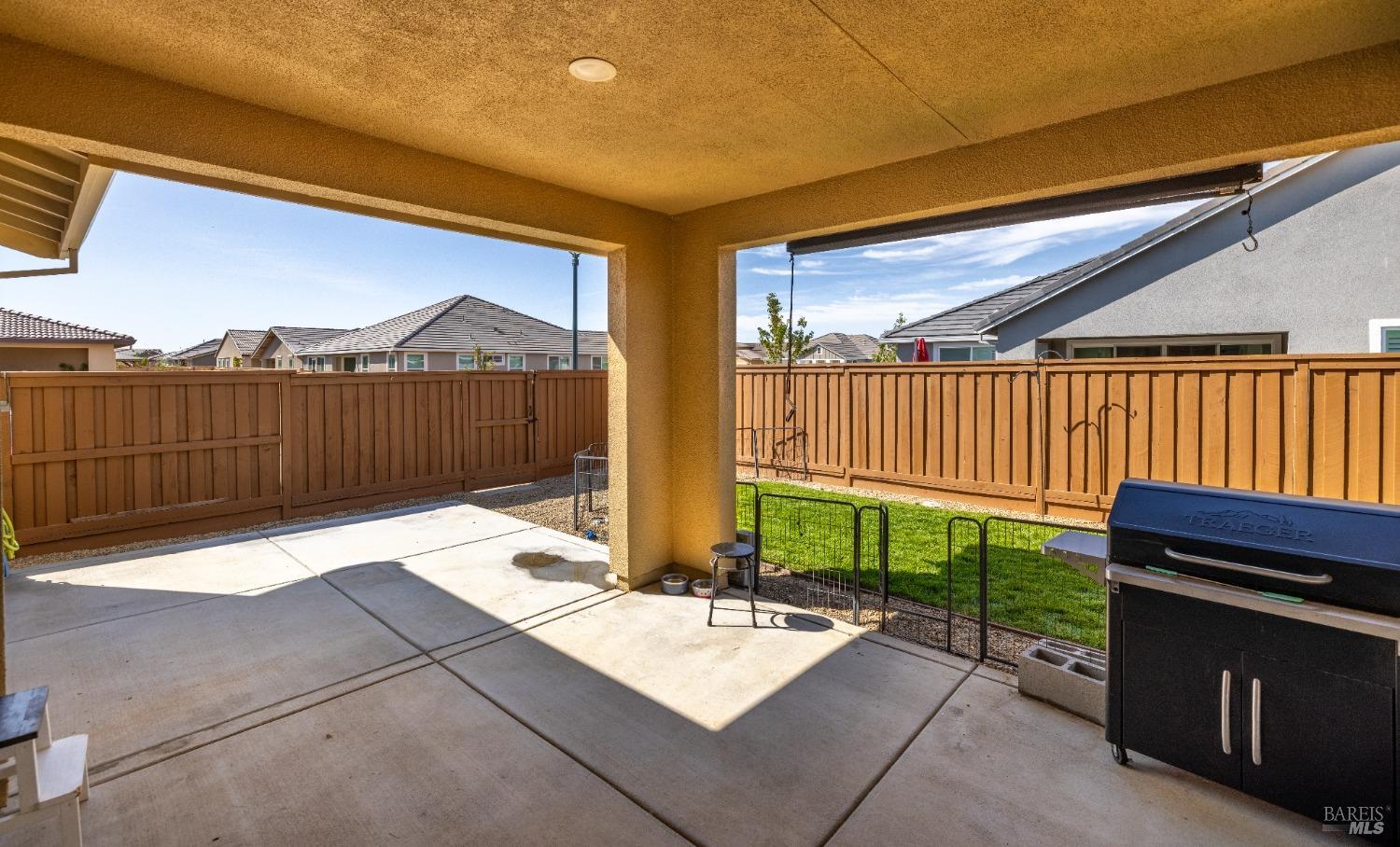 Detail Gallery Image 34 of 43 For 4000 Barrel Ct, Vacaville,  CA 95687 - 3 Beds | 2 Baths