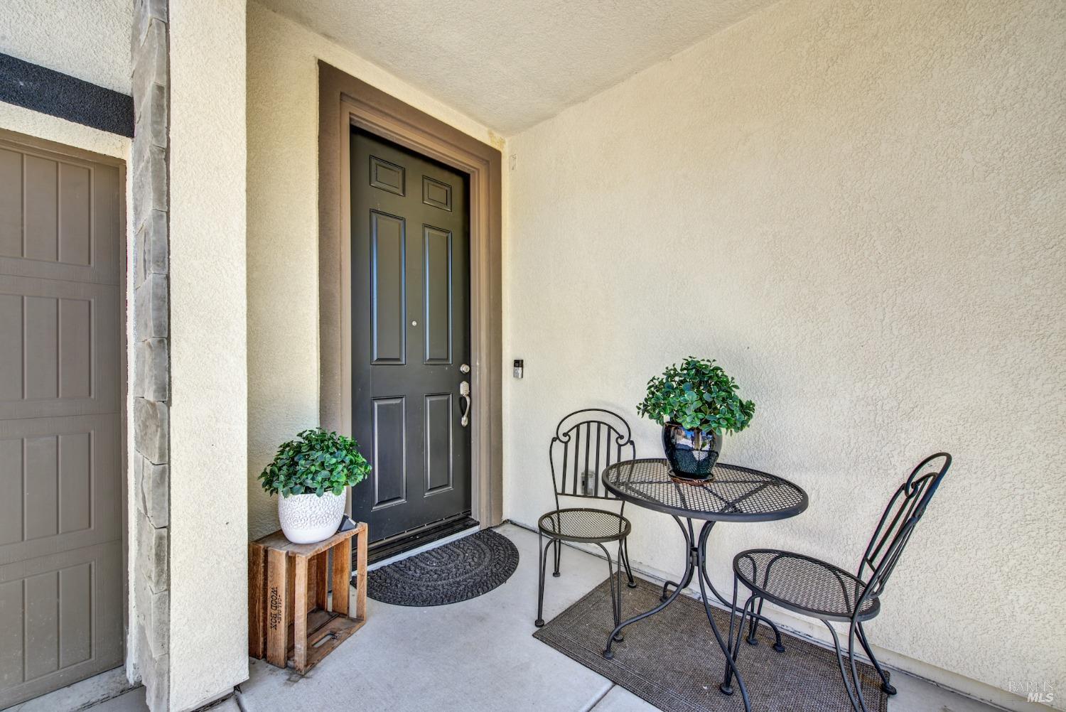 Detail Gallery Image 4 of 34 For 119 Clematis St, Vacaville,  CA 95687 - 3 Beds | 2 Baths