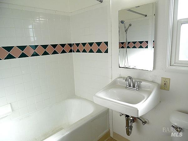 Detail Gallery Image 25 of 33 For 335 Illinois St, Vallejo,  CA 94590 - – Beds | – Baths