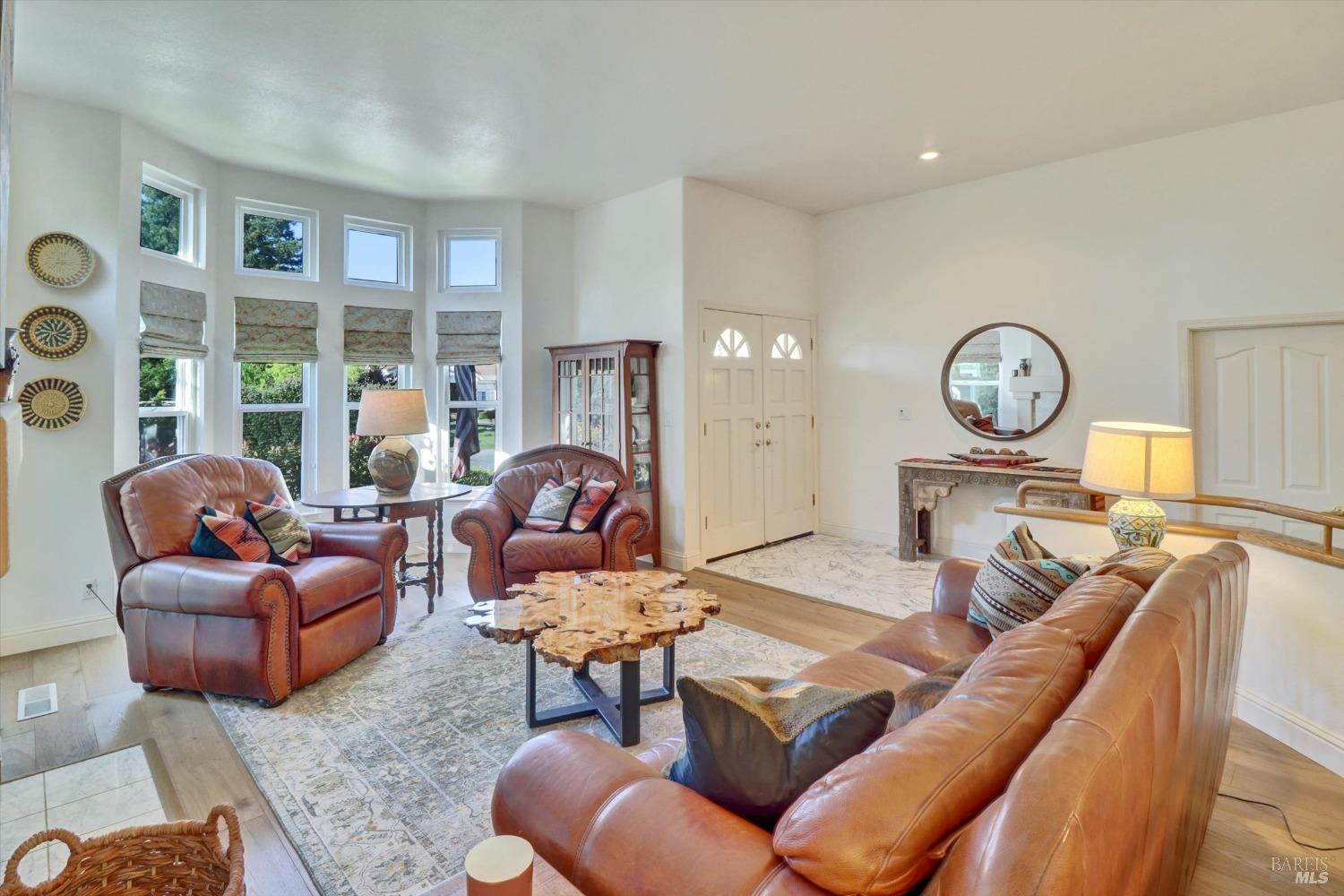 Detail Gallery Image 7 of 35 For 3237 Broadmoor Ct, Fairfield,  CA 94534 - 4 Beds | 2 Baths