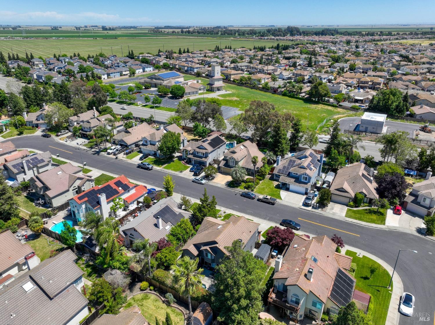 Detail Gallery Image 38 of 49 For 437 Harvest Cir, Vacaville,  CA 95687 - 4 Beds | 3 Baths