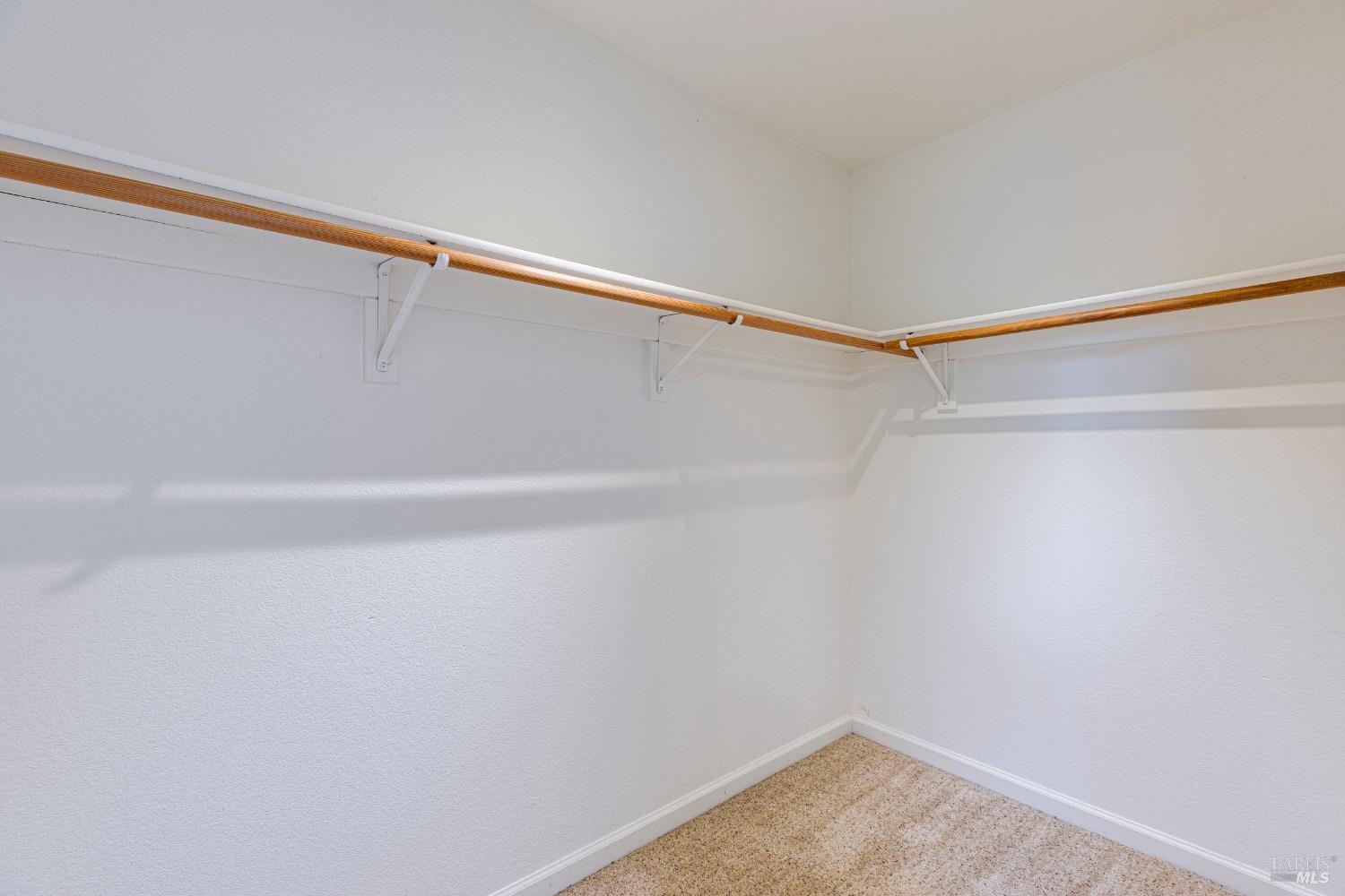 Detail Gallery Image 22 of 42 For 1412 Middlebrook Way, Rohnert Park,  CA 94928 - 3 Beds | 2/1 Baths