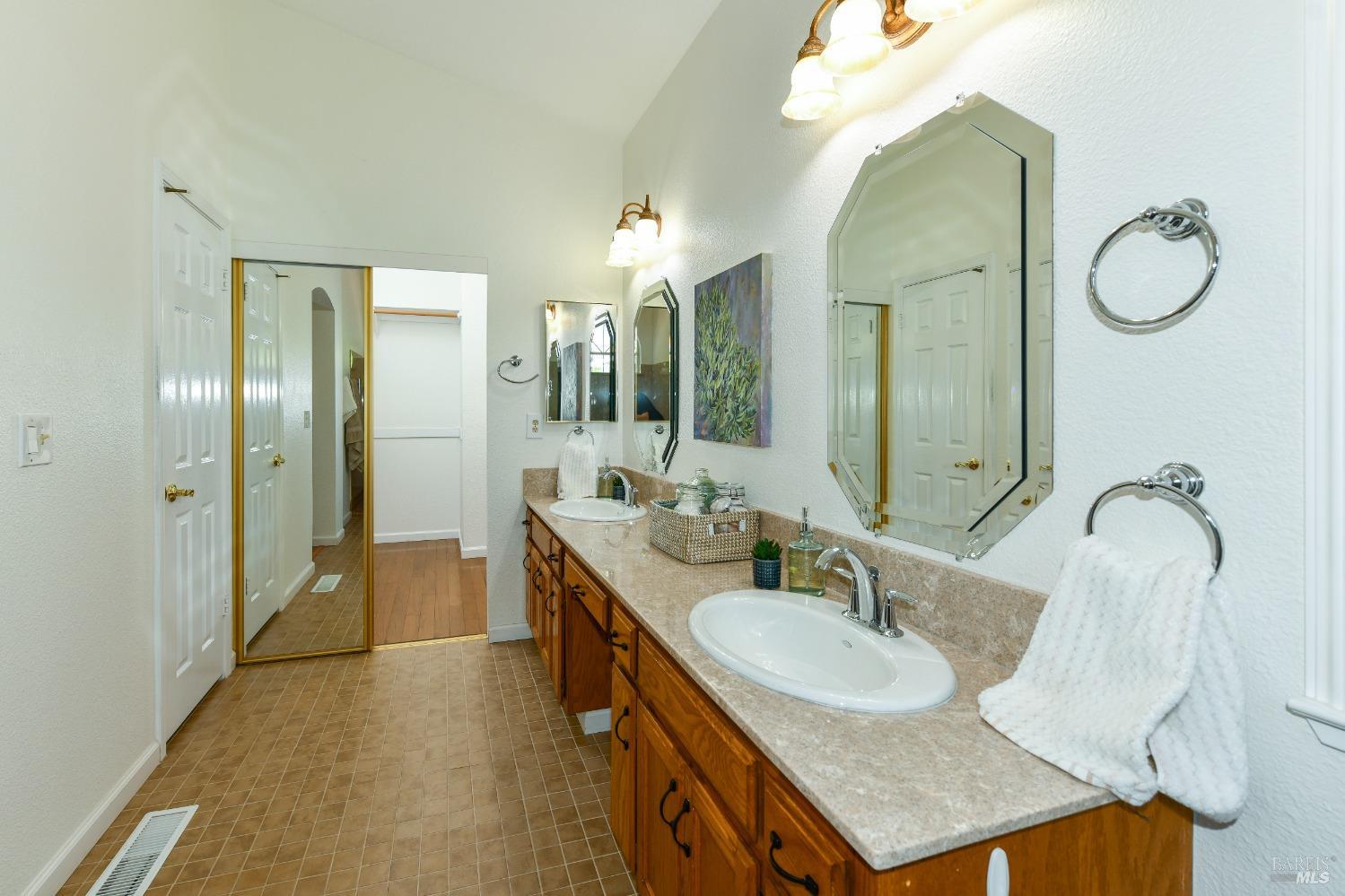 Detail Gallery Image 27 of 39 For 4201 Maher St, Napa,  CA 94558 - 3 Beds | 2 Baths