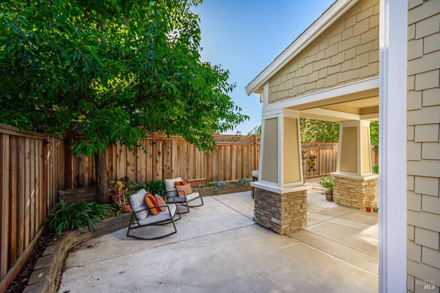 Detail Gallery Image 53 of 61 For 19 Catania Ct, Napa,  CA 94558 - 4 Beds | 3/1 Baths