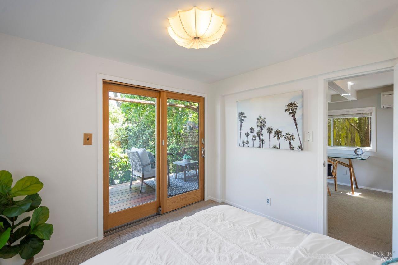 Detail Gallery Image 26 of 43 For 18 Girard Ave, Sausalito,  CA 94965 - 2 Beds | 2/1 Baths