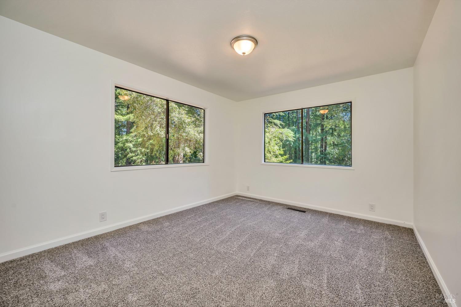 Detail Gallery Image 16 of 53 For 14600 Gabes Rock Rd, Guerneville,  CA 95446 - 3 Beds | 2 Baths