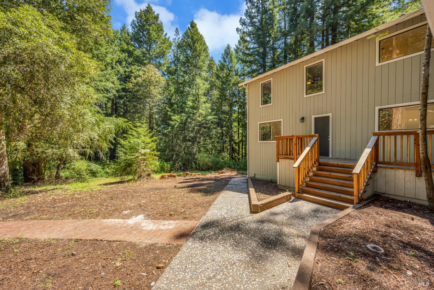Detail Gallery Image 48 of 53 For 14600 Gabes Rock Rd, Guerneville,  CA 95446 - 3 Beds | 2 Baths