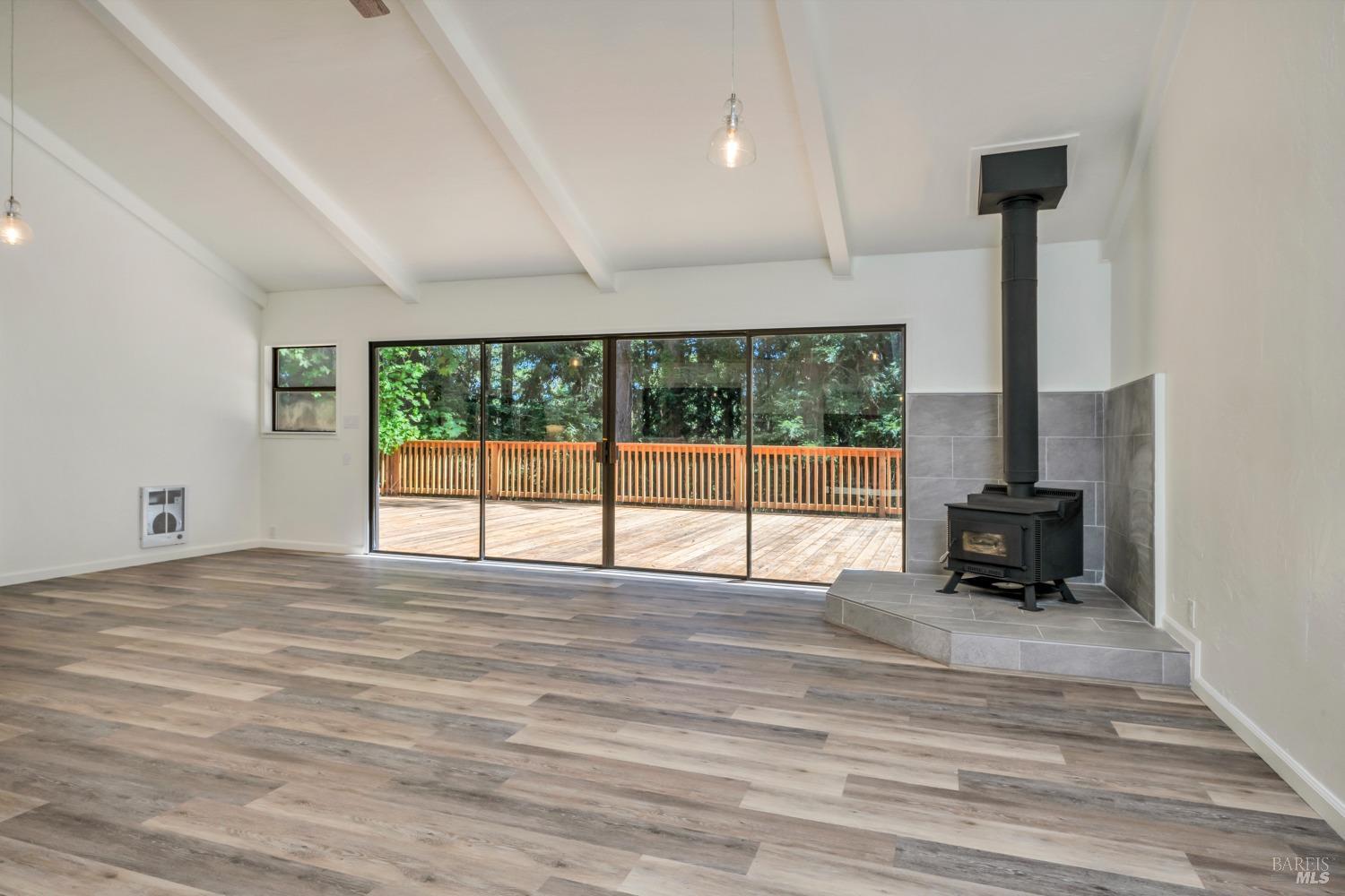 Detail Gallery Image 31 of 53 For 14600 Gabes Rock Rd, Guerneville,  CA 95446 - 3 Beds | 2 Baths