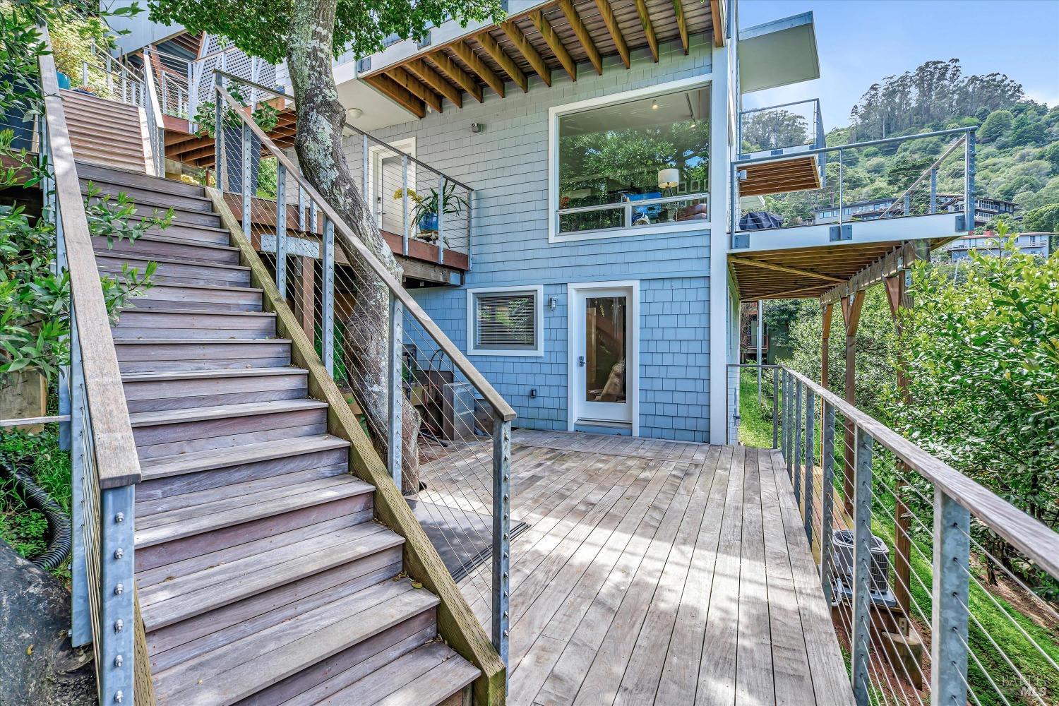 Detail Gallery Image 26 of 52 For 60 Edwards Ave, Sausalito,  CA 94965 - 3 Beds | 2 Baths