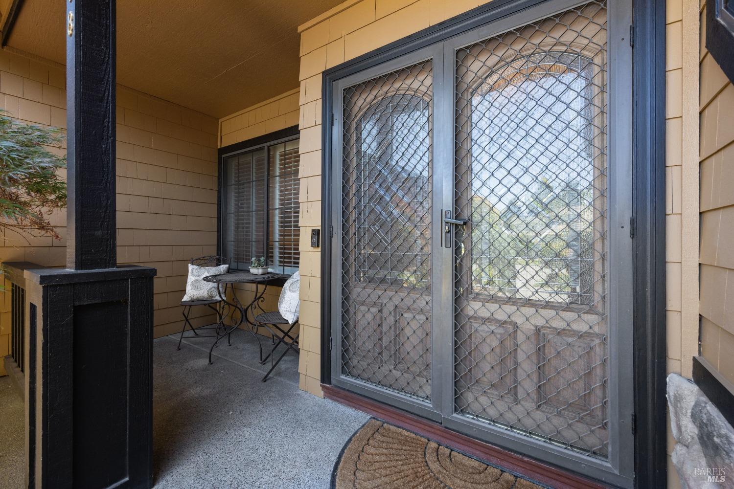 Detail Gallery Image 6 of 45 For 318 Jester Ct, Petaluma,  CA 94954 - 4 Beds | 2/1 Baths
