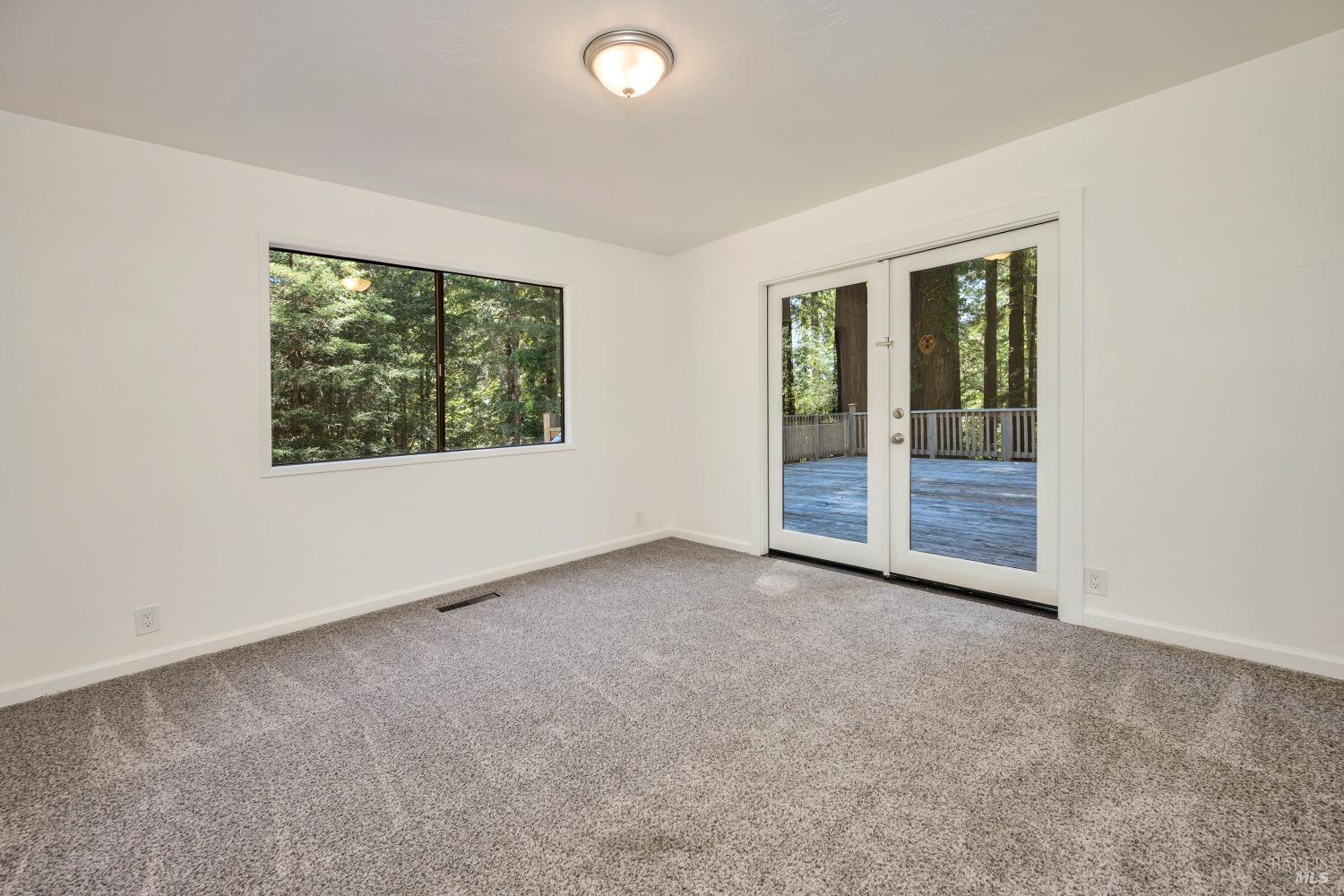 Detail Gallery Image 17 of 53 For 14600 Gabes Rock Rd, Guerneville,  CA 95446 - 3 Beds | 2 Baths