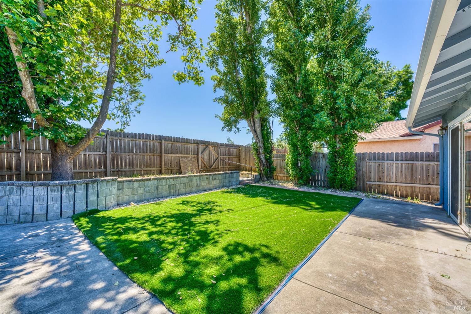 Detail Gallery Image 29 of 33 For 561 E Wigeon Way, Suisun City,  CA 94585 - 3 Beds | 2 Baths