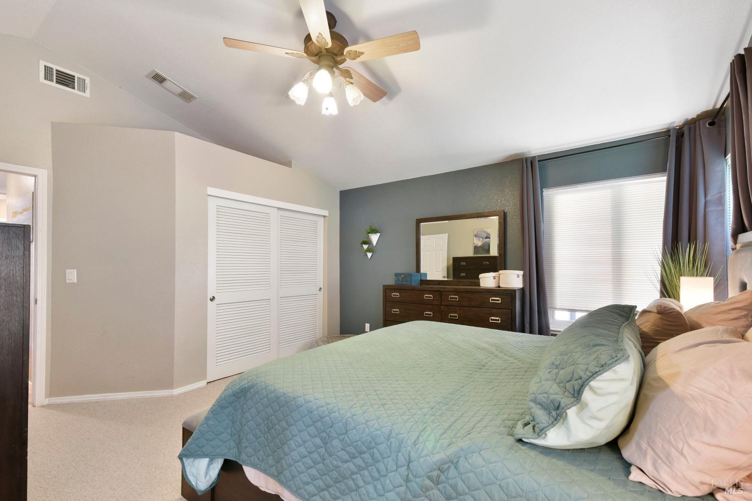 Detail Gallery Image 28 of 40 For 267 Sunridge Way, Vacaville,  CA 95688 - 4 Beds | 2/1 Baths