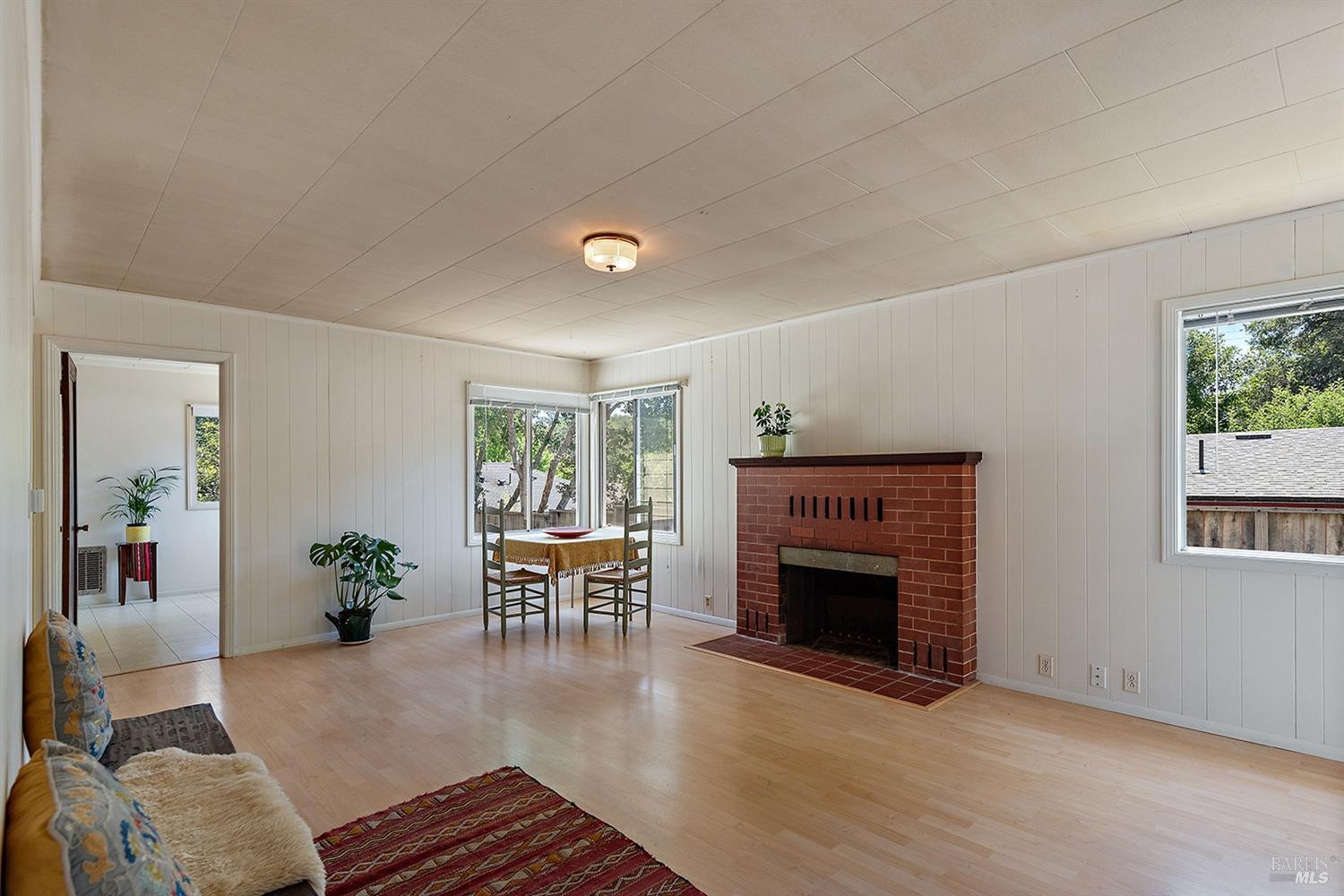 Detail Gallery Image 6 of 25 For 8550 Trenton Rd, Forestville,  CA 95436 - 2 Beds | 1 Baths