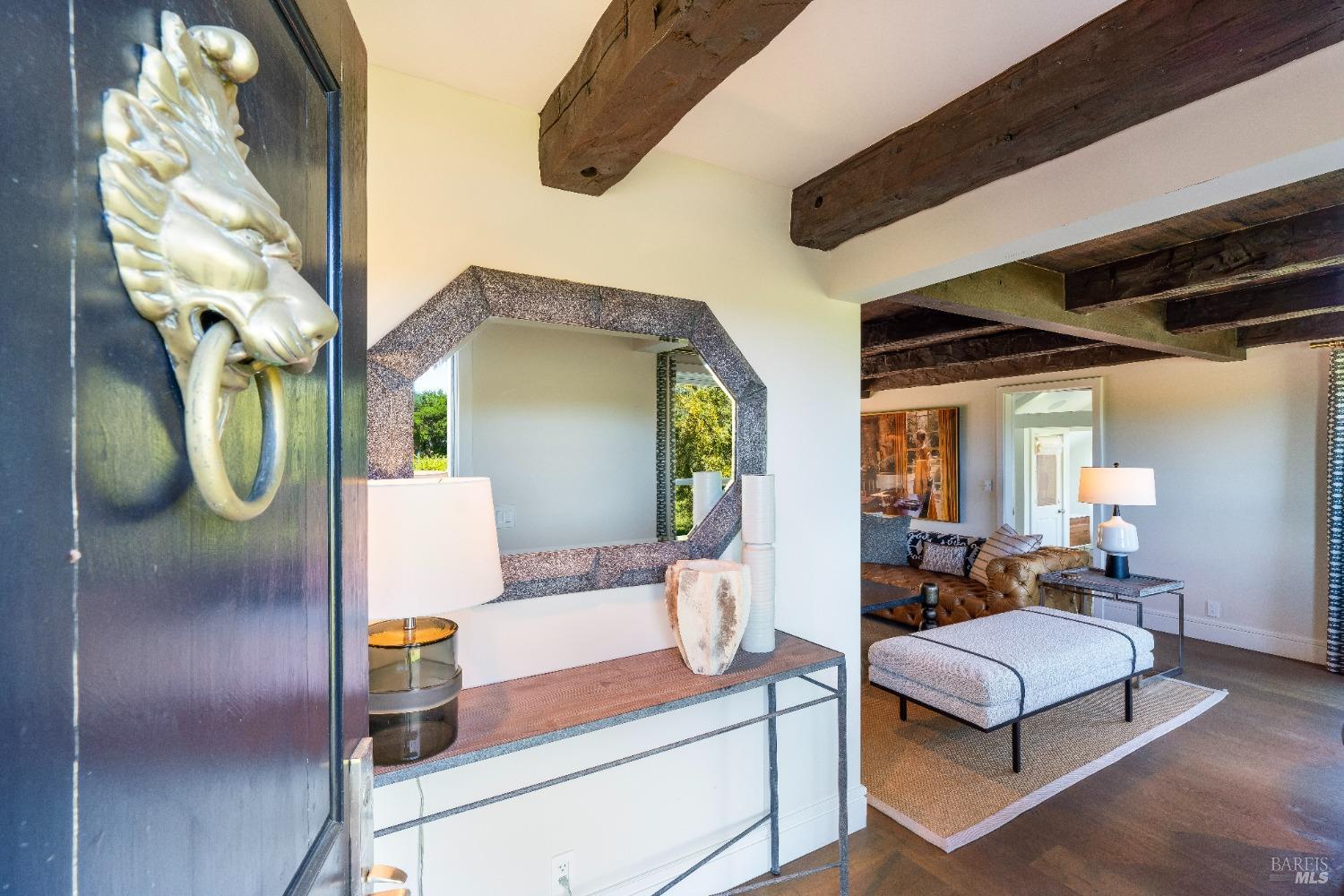 Detail Gallery Image 5 of 48 For 2427 Mill Creek Rd, Healdsburg,  CA 95448 - 1 Beds | 1/1 Baths
