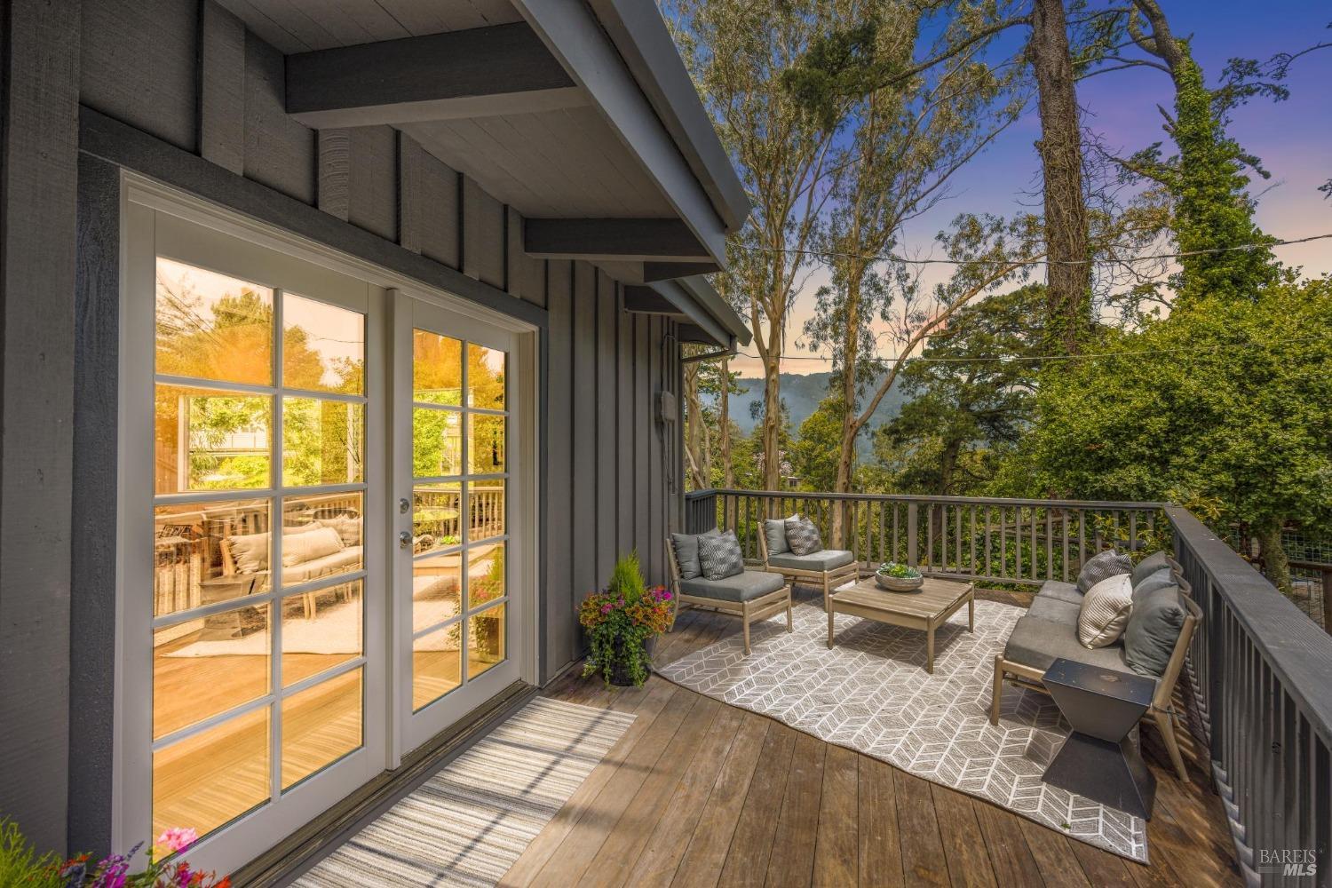 Detail Gallery Image 72 of 73 For 19 Monte Cimas Ave, Mill Valley,  CA 94941 - 3 Beds | 2 Baths
