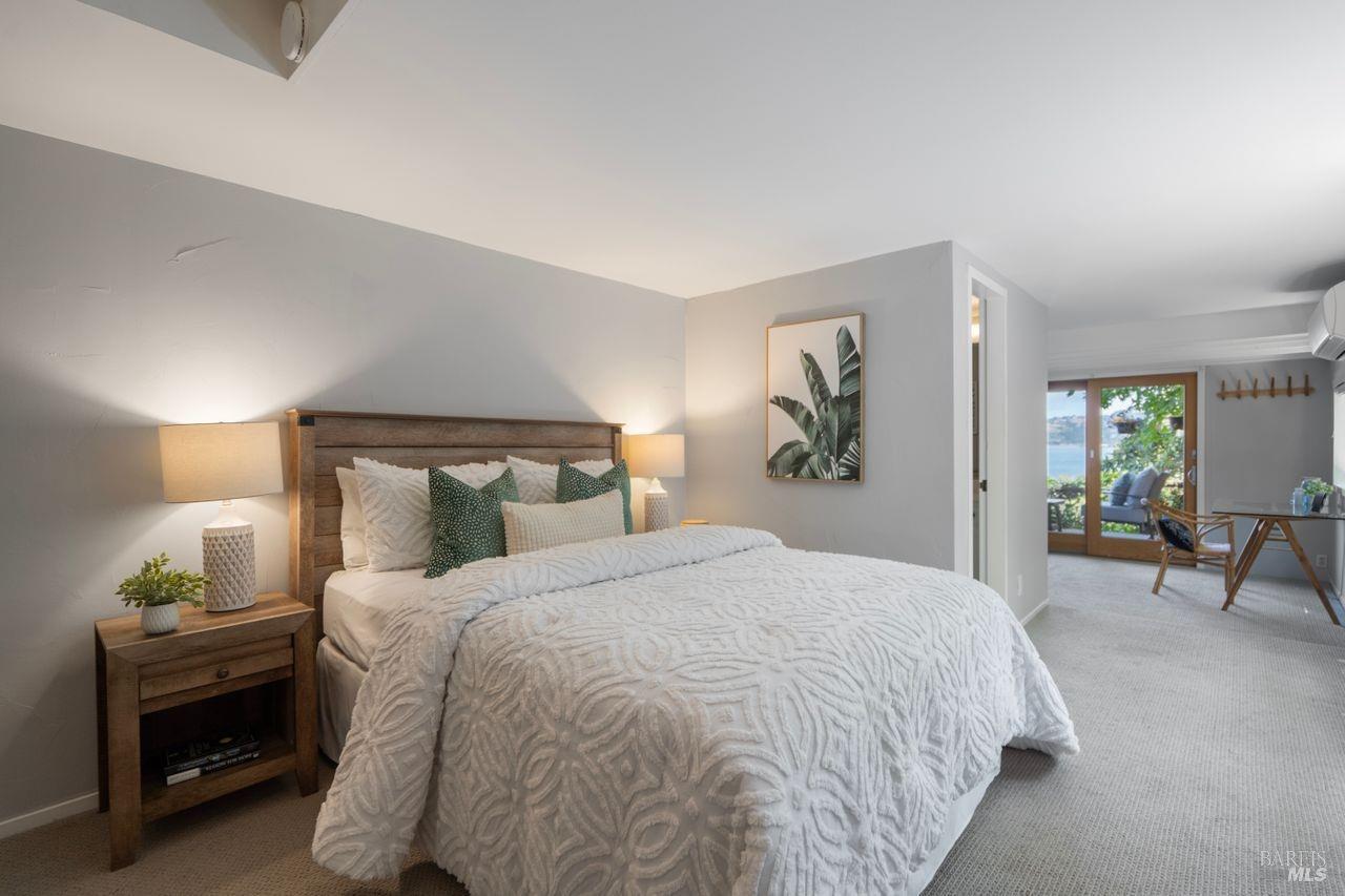 Detail Gallery Image 23 of 43 For 18 Girard Ave, Sausalito,  CA 94965 - 2 Beds | 2/1 Baths