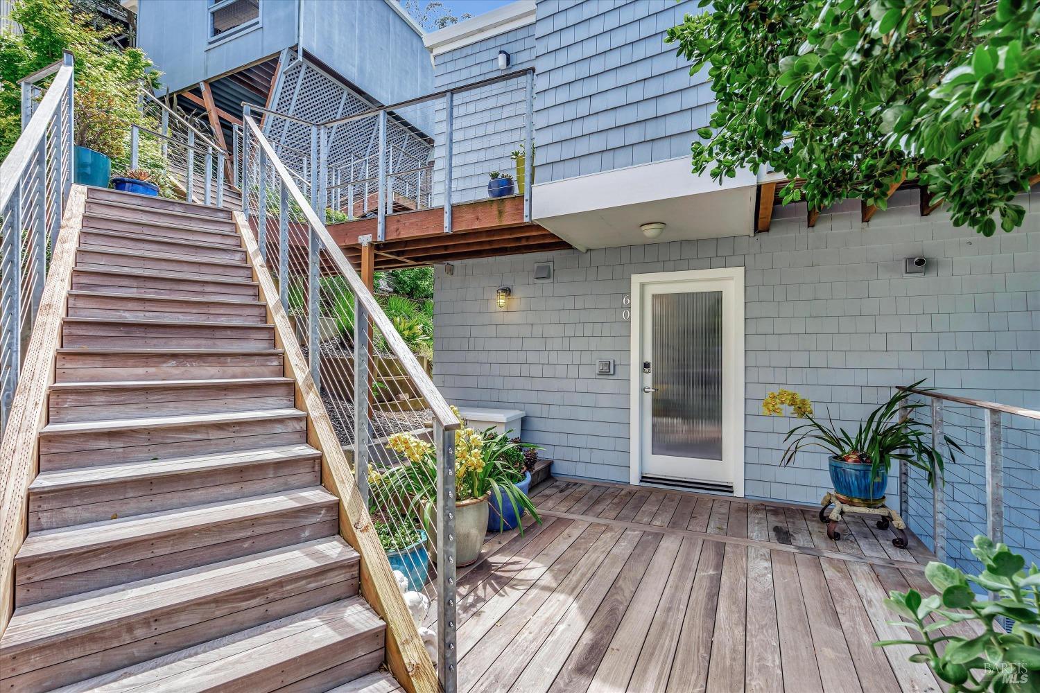 Detail Gallery Image 2 of 52 For 60 Edwards Ave, Sausalito,  CA 94965 - 3 Beds | 2 Baths