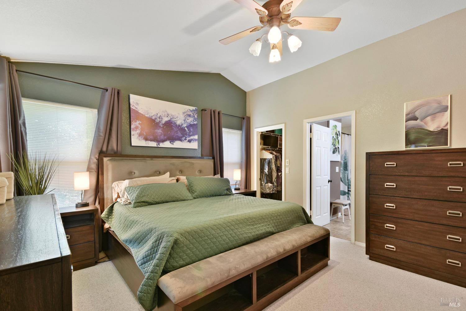 Detail Gallery Image 26 of 40 For 267 Sunridge Way, Vacaville,  CA 95688 - 4 Beds | 2/1 Baths