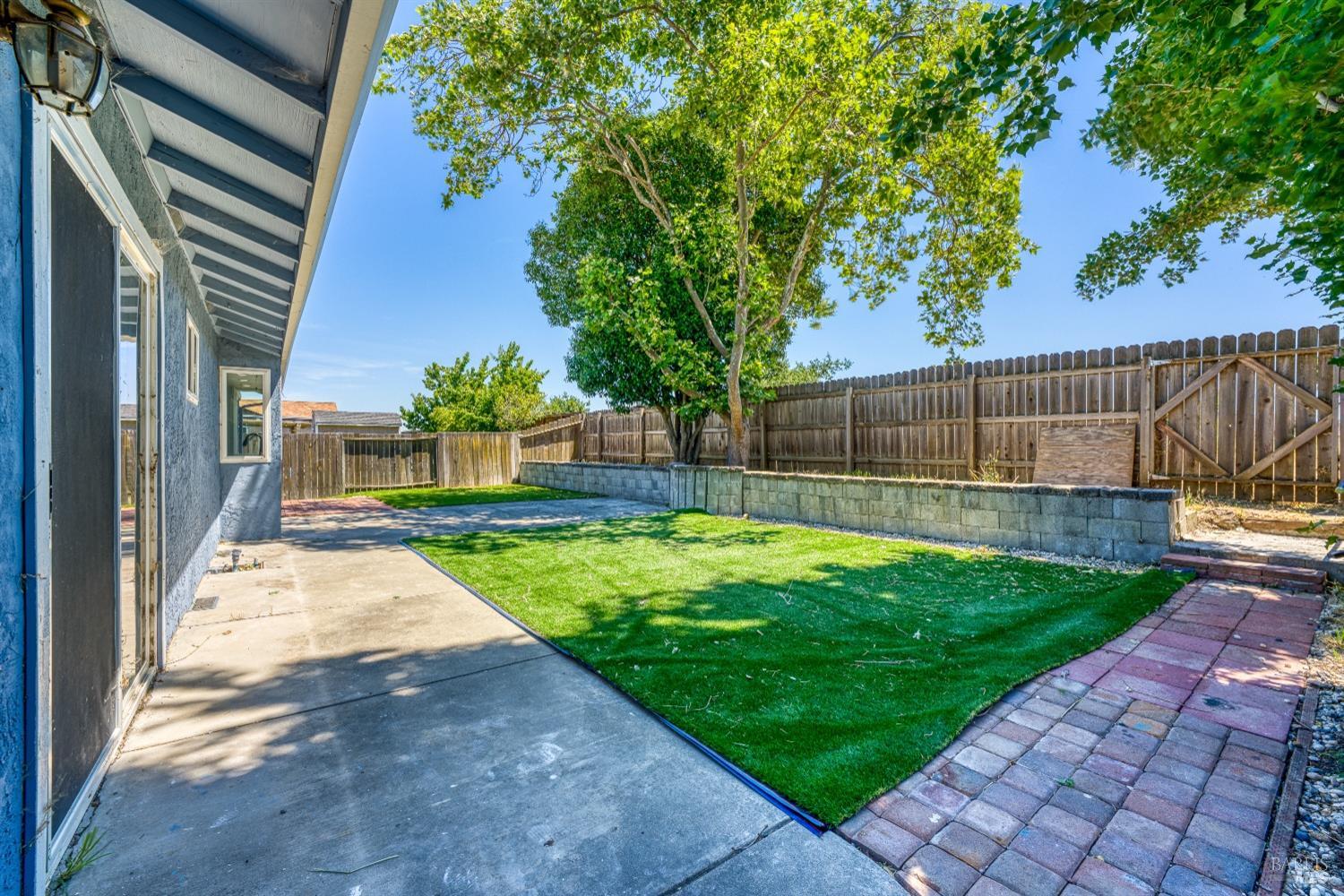 Detail Gallery Image 27 of 33 For 561 E Wigeon Way, Suisun City,  CA 94585 - 3 Beds | 2 Baths