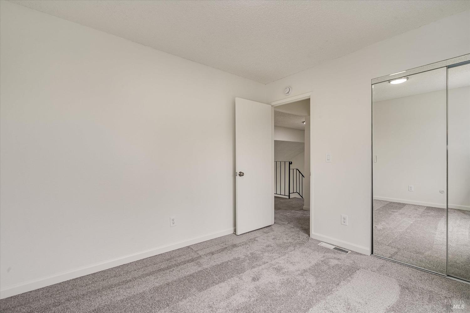 Detail Gallery Image 18 of 29 For 312 Broadmoor St, Santa Rosa,  CA 95401 - 5 Beds | 2 Baths